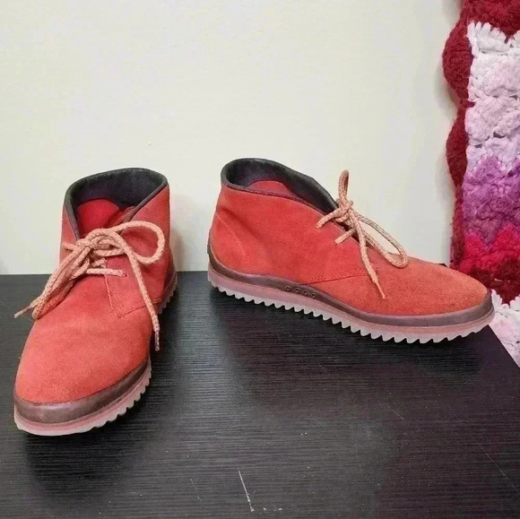 Vintage 90’s Ellesse Casual Boots Red Suede Women’s Size US 7.5W - Picture 1 of 9